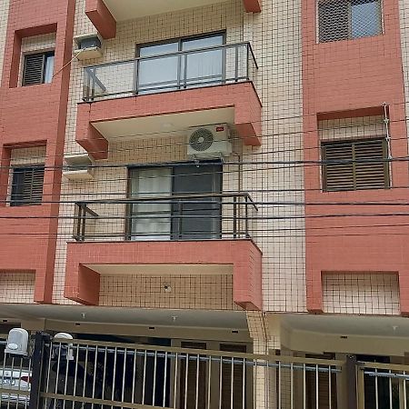 Apartamento Climatizado A 150 Metros Da Praia Ubatuba Exterior photo